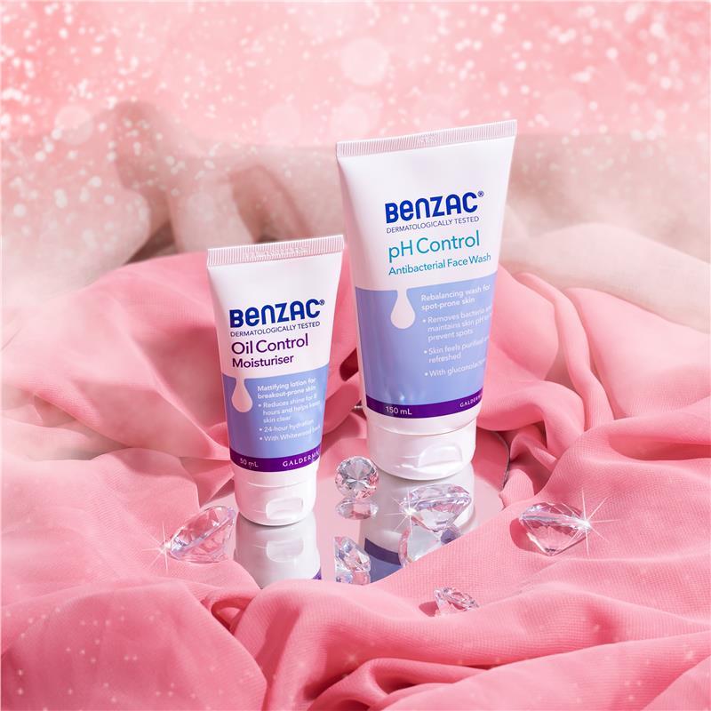 Benzac PH Control Antibacterial Face Wash 150ml