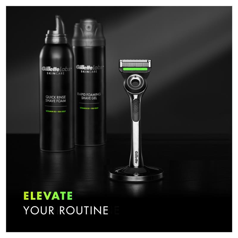 Gillette Labs Exfoliating Razor with Magnetic Stand + 4 Blade Refills