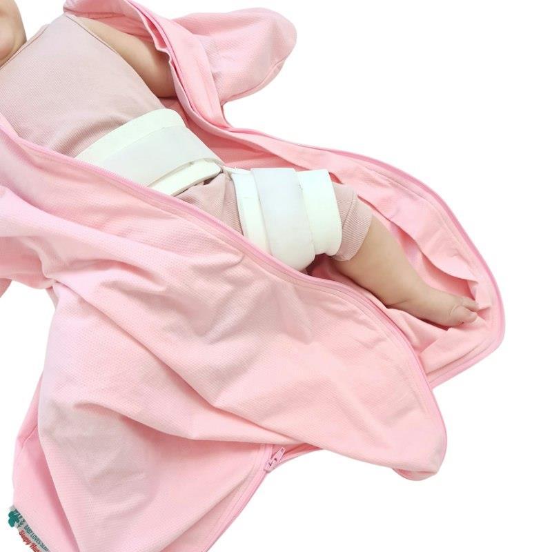 Baby Loves Sleep Sleepy Hugs 'Cool' Extra-Wide Sack - Candy Pink (Summer) 3-6M