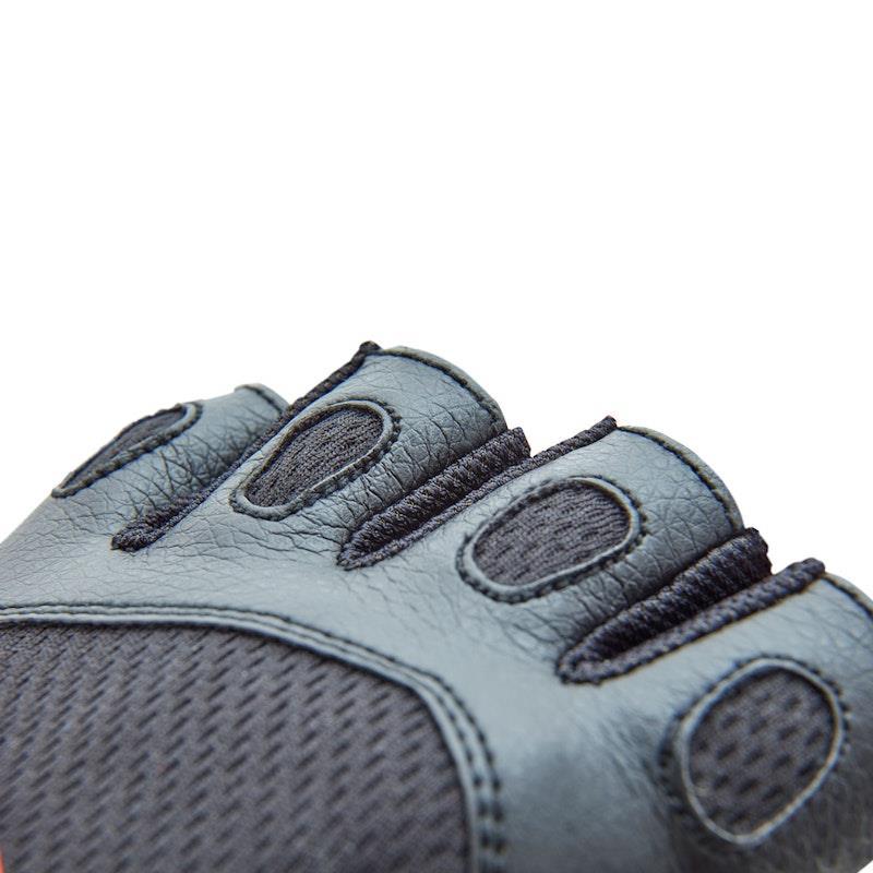 Reebok Lifting Gloves - Black, Red/Small Small