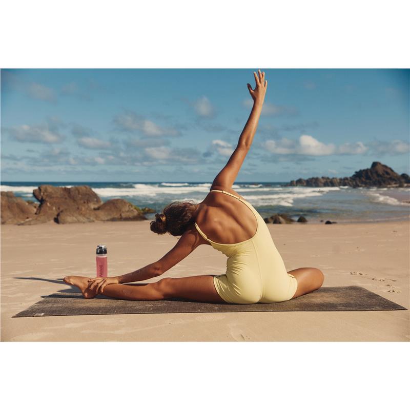 WelleCo The HydroProtein Elixir Pomegranate & Blackcurrant 270g Jar