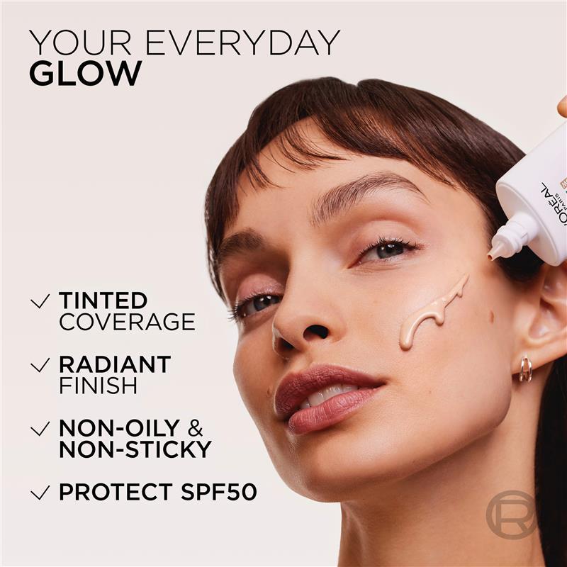 L'Oreal Bright Reveal Tinted SPF 50 Fluid Light 50ml