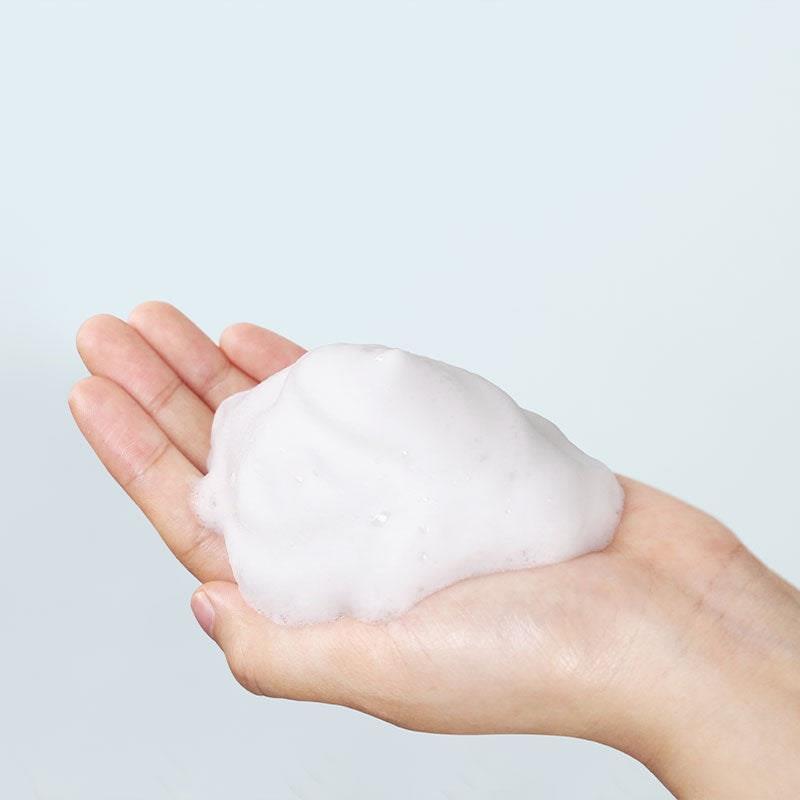 Klairs Rich Moist Foaming Cleanser 100ml