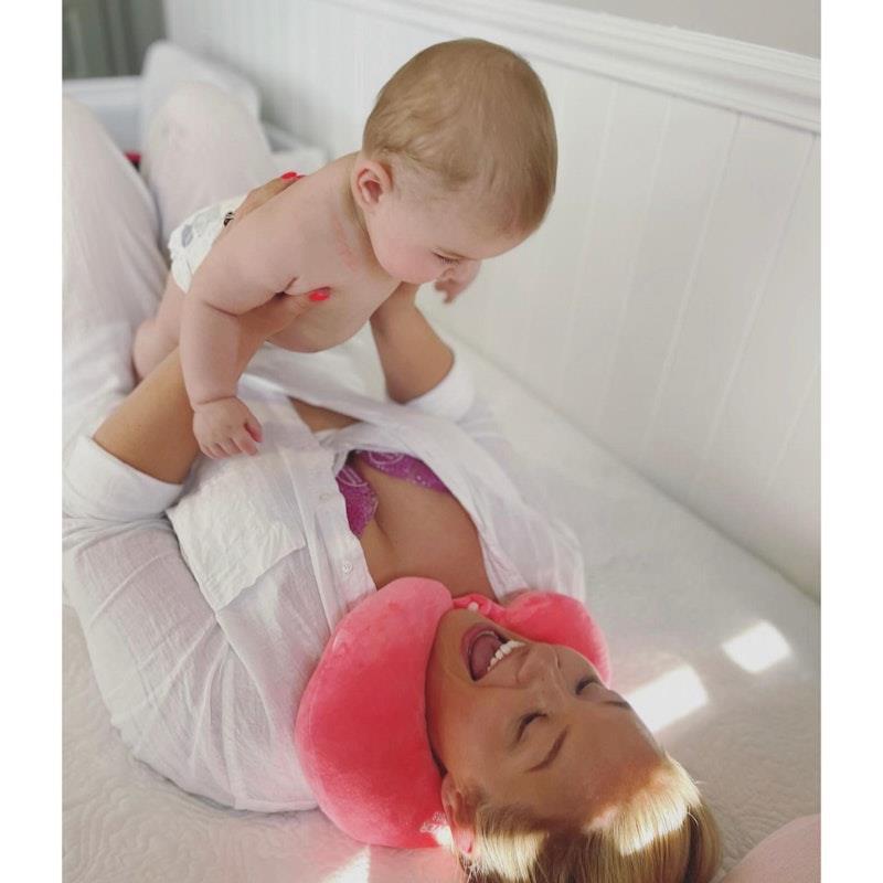 Relax and Recover Neck Pillow Pink