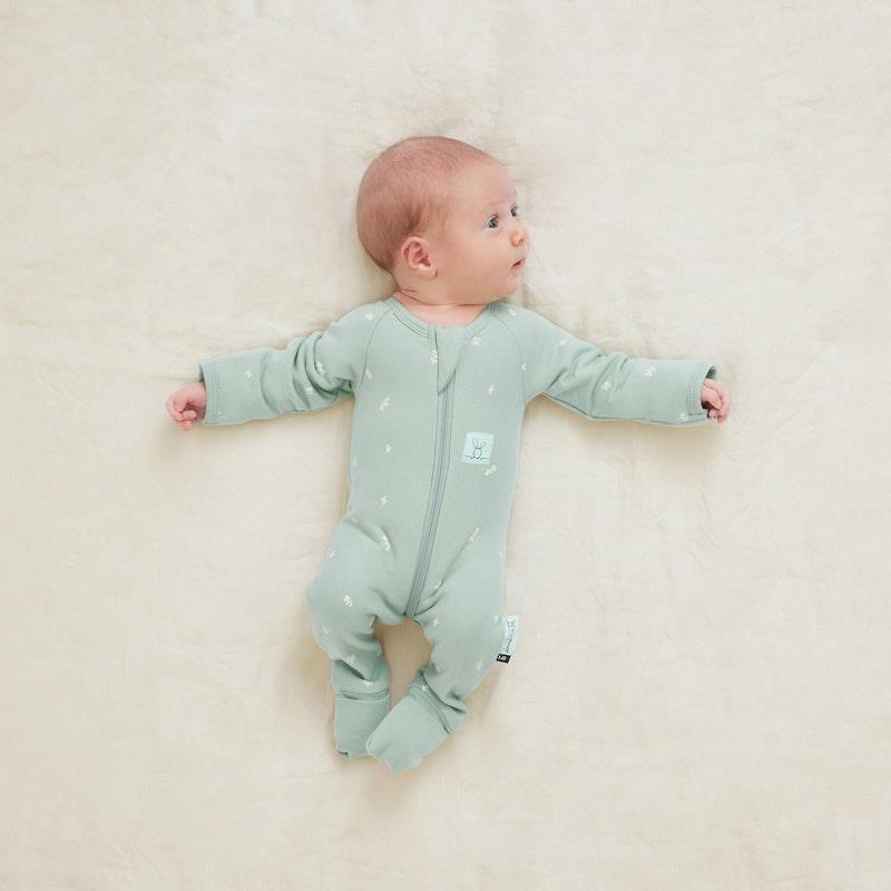 ergoPouch Tiny Baby Long Sleeve Layer 0.2 TOG Sage Size 00000