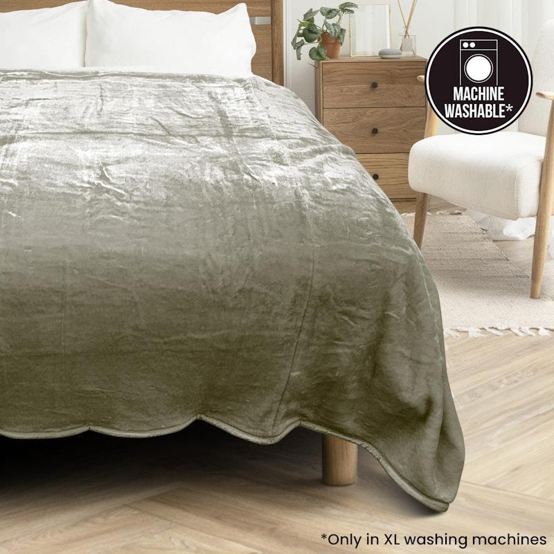 Laura Hill Mink Blanket XL Double Sided Oversized Faux Throw Rug 305 x 305cm Olive