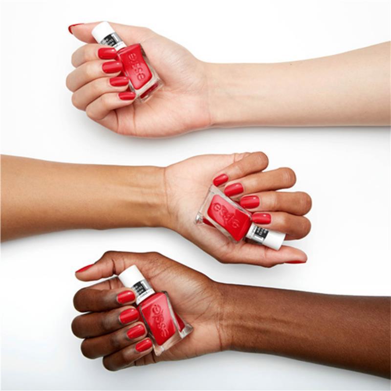 Essie Gel Couture Rock The Runway