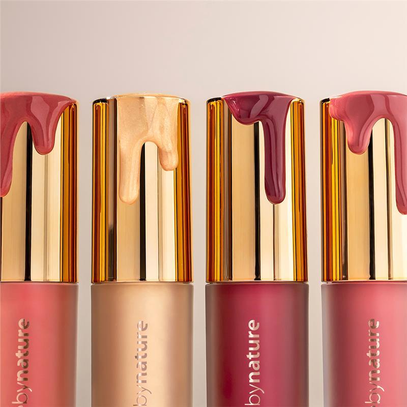 Nude by Nature Nourishing & Plumping Tinted Lip Oil Juicy Plum
