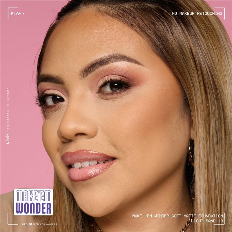 NYX Make EM Wonder Foundation Light Sand