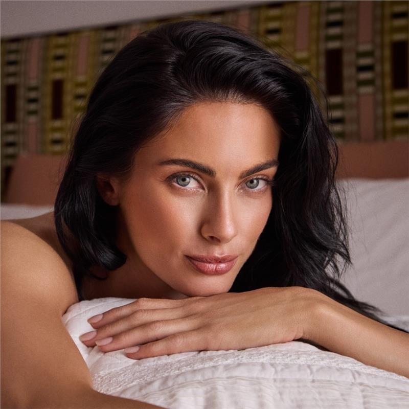 Nude by Nature Hydra Stick Sunlit Bronzer 01 Hazelnut