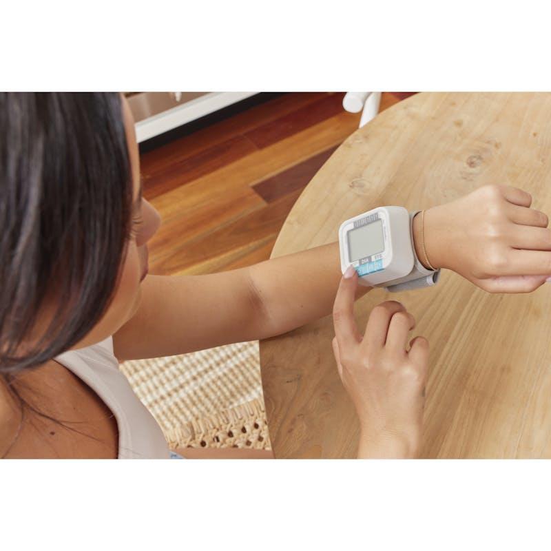 Homedics Automatic Wrist Blood Pressure Monitor 1Unit