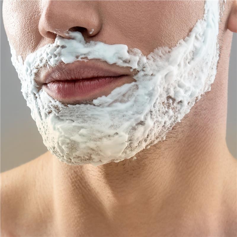 Gillette Sensitive Refreshing Foam 245g