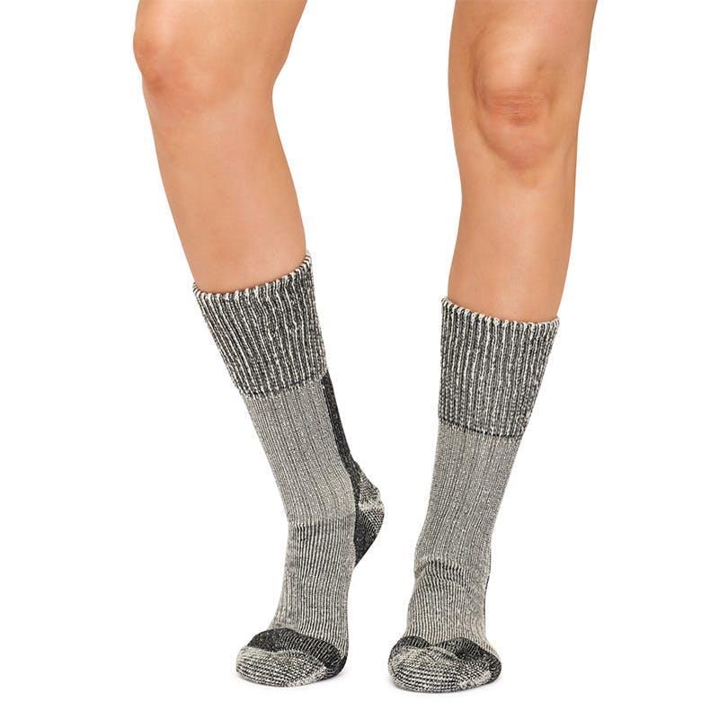 Overlander 3 Pairs of Hike Socks Size 2-8