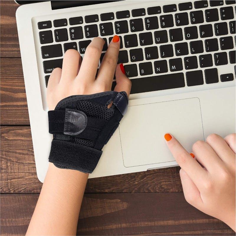 BodyAssist Dual Splint Thumb Support One Size