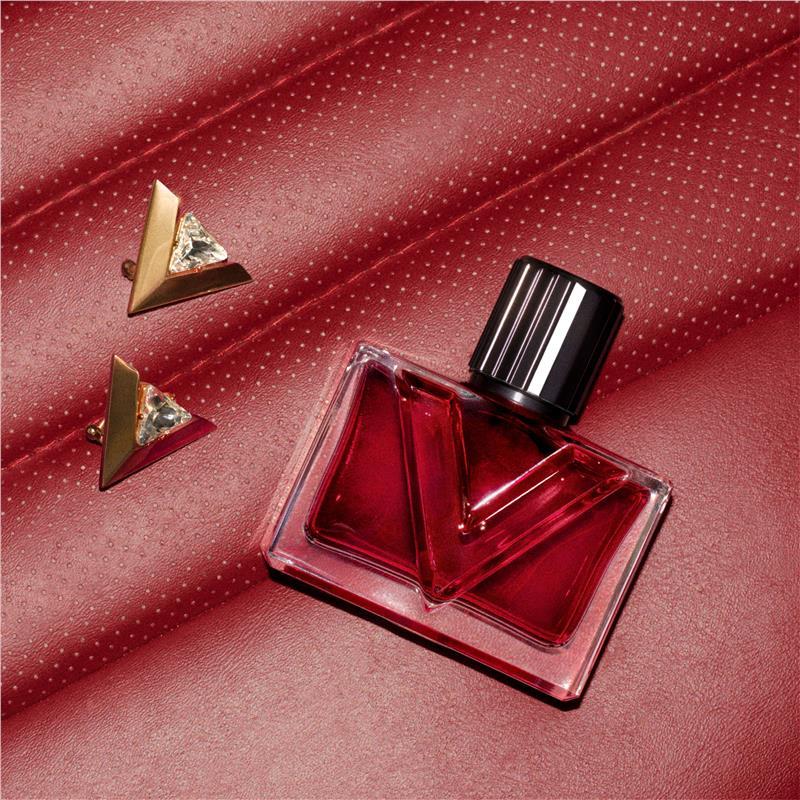 Valentino Donna Vendetta Eau De Parfum 50ml