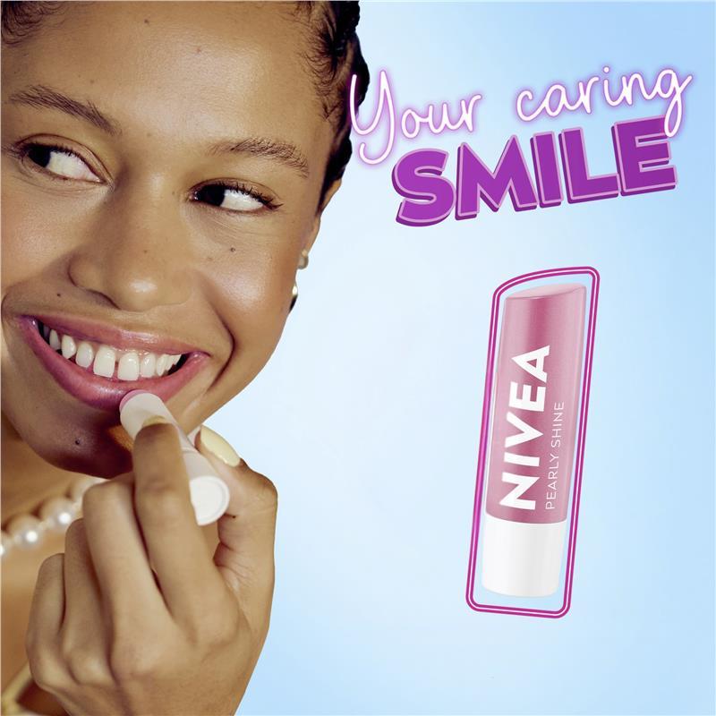 NIVEA Pearly Shine Moisturising Lip Balm 4.8g