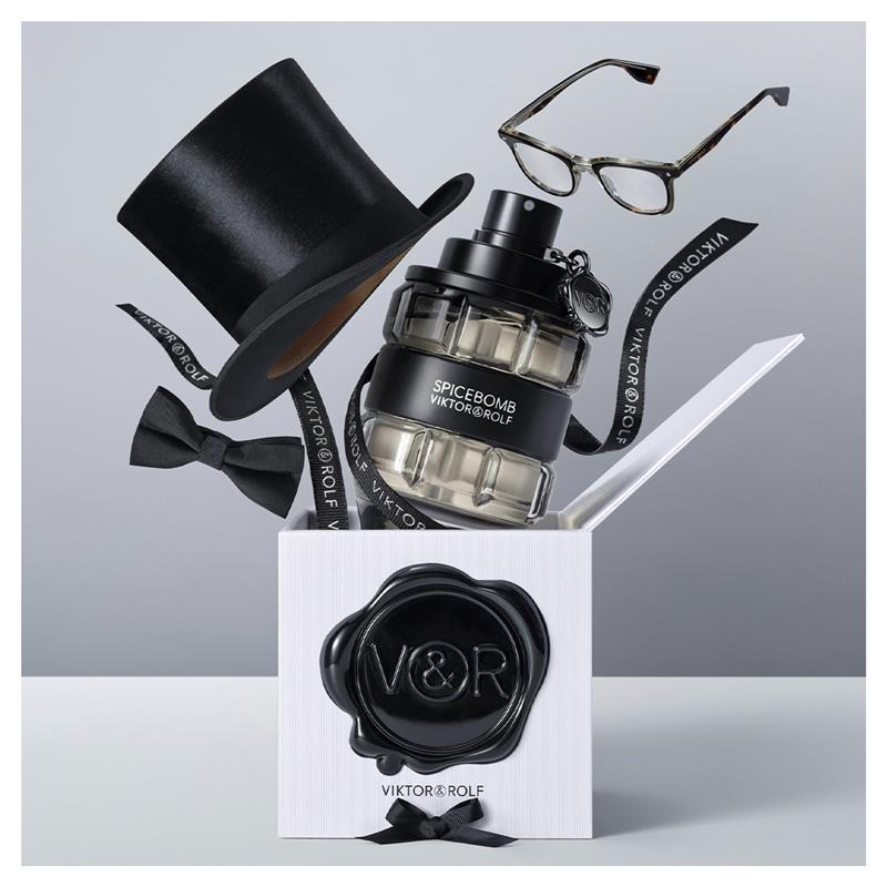 Viktor & Rolf Spicebomb Eau De Toilette 90ml 2 Piece Set