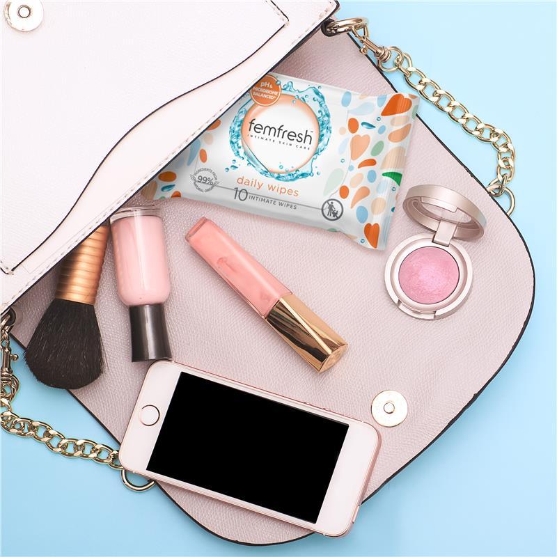 Femfresh Pocket Wipes 10 Travel Pack