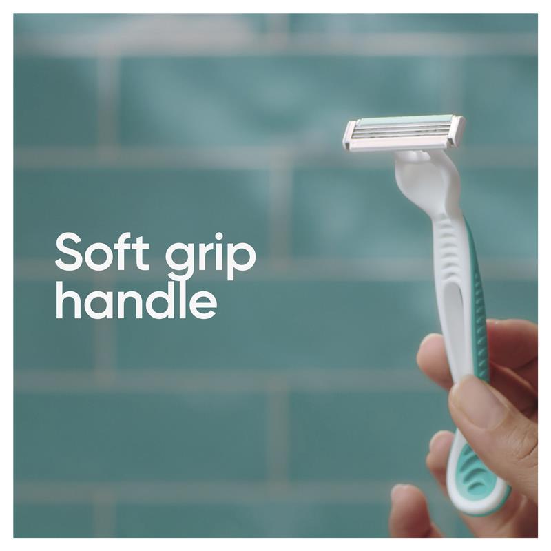 Gillette Venus Daisy3 Pro Sensitive Disposable Razors 4 Pack