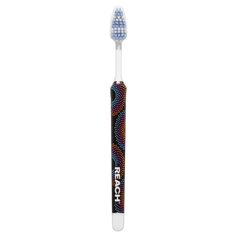 Reach Toothbrush Superb Clean Between Teeth Medium 3 Pack